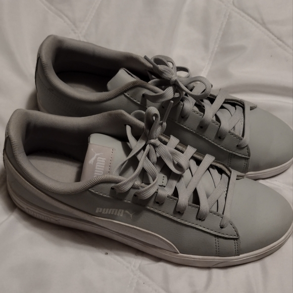 Puma Court shoes, light grey - Picture 1 of 3